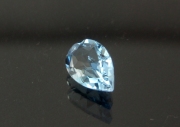 【高品質ルース】マリンブルーの輝き！！モザンビーク産アクアマリンルース　０．３カラットUP　ペアシェイプ　６ｘ４ｍｍ