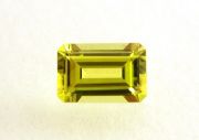 【高品質ルース】ザンビア産　カナリートルマリン　約０．５４ct.　オクタゴンシェイプ（エメラルドカット）6x4mm