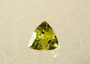 【高品質ルース】ザンビア産　カナリートルマリン　約0.09ct.トリリアントシェイプ3mm