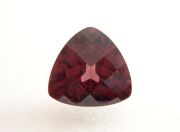 【高品質ルース】モザンビーク産　ロードライトガーネット1.87カラット　トリリアントシェイプチェッカーカット8.0mm