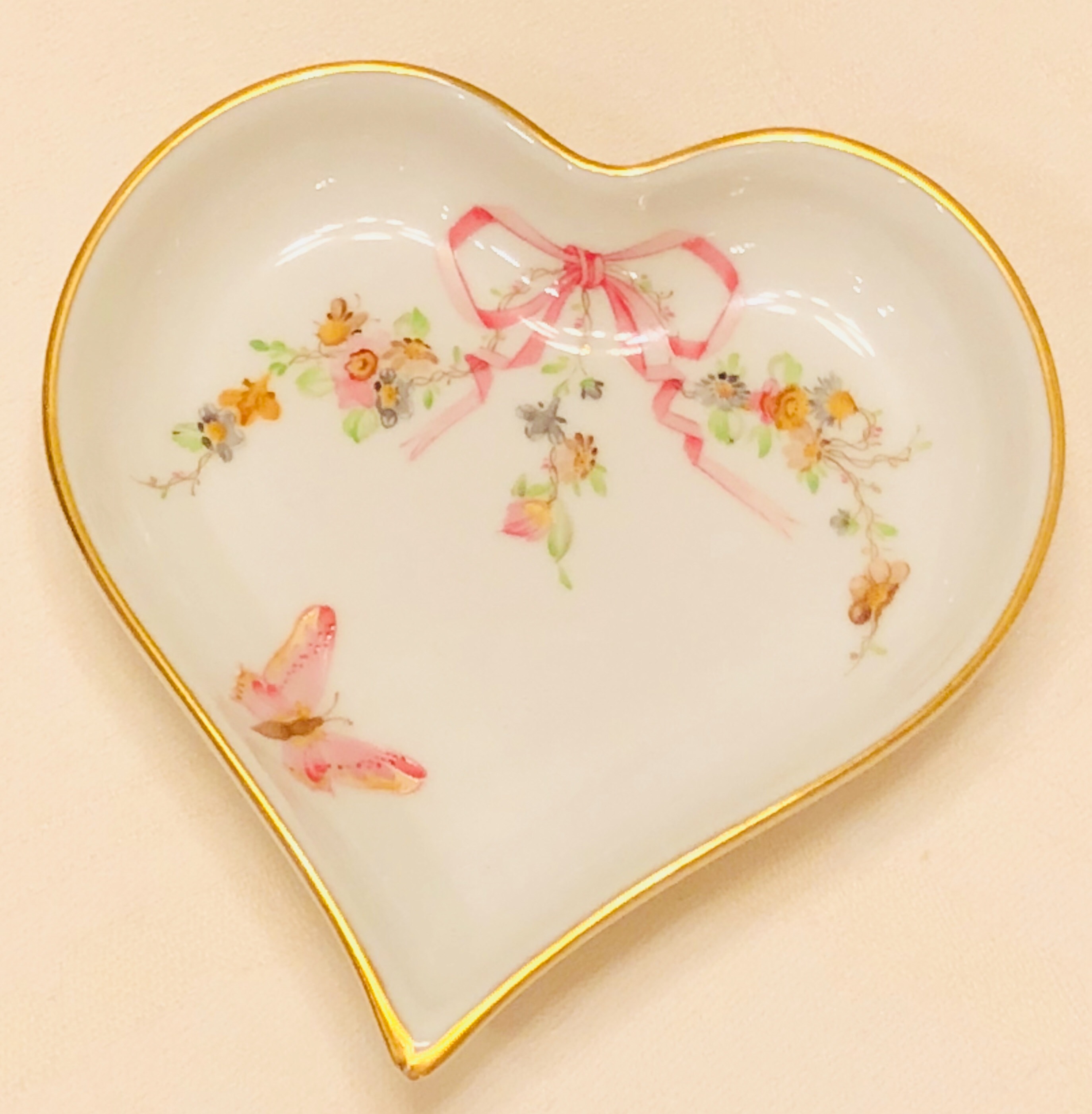 Herend EDEN 桜ピンク　ハート型プチトレイ　フルデザイン
