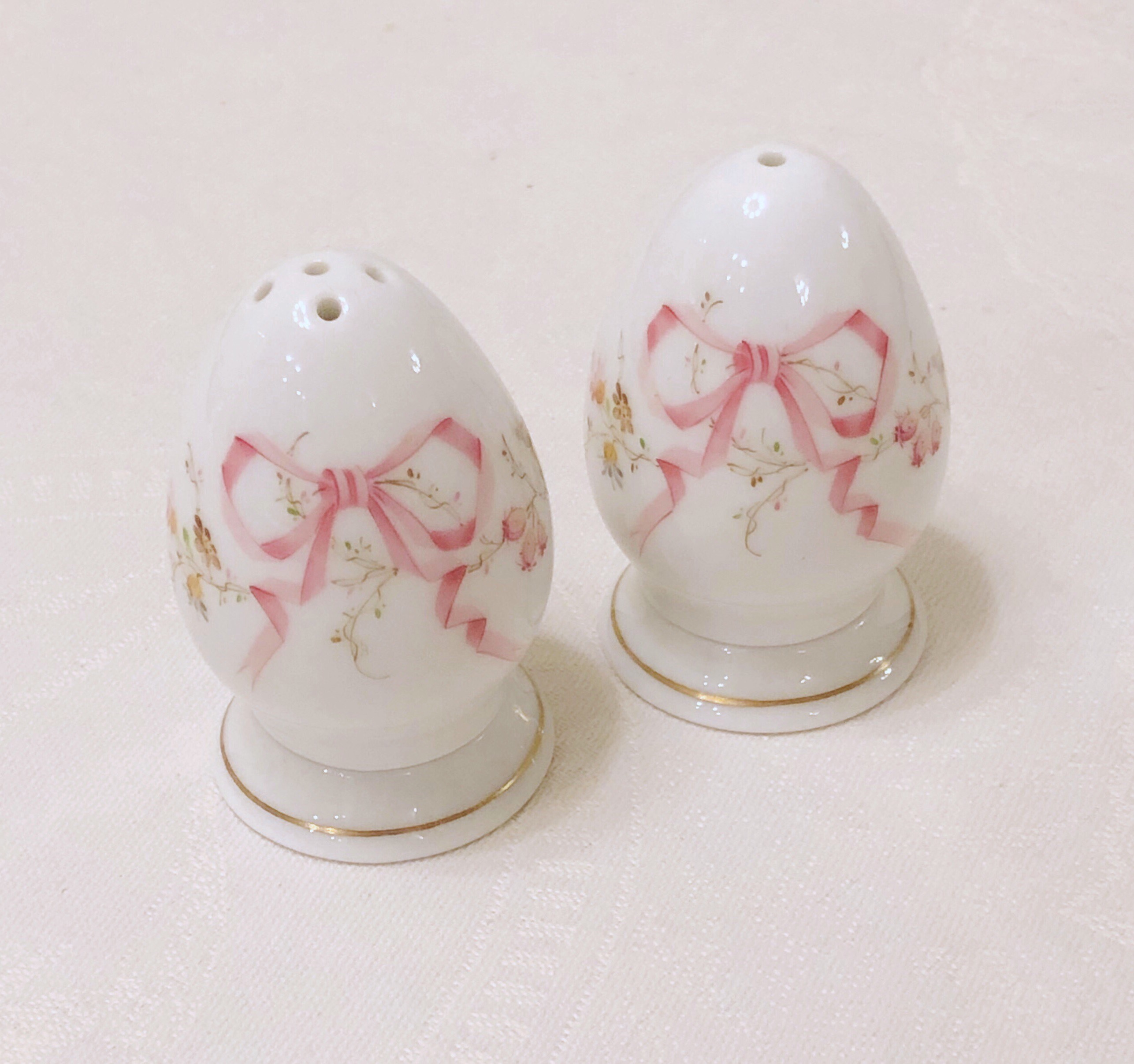 Herend ヘレンド  エデン桜ピンク　シンプル　 ソルト＆ペッパーセット