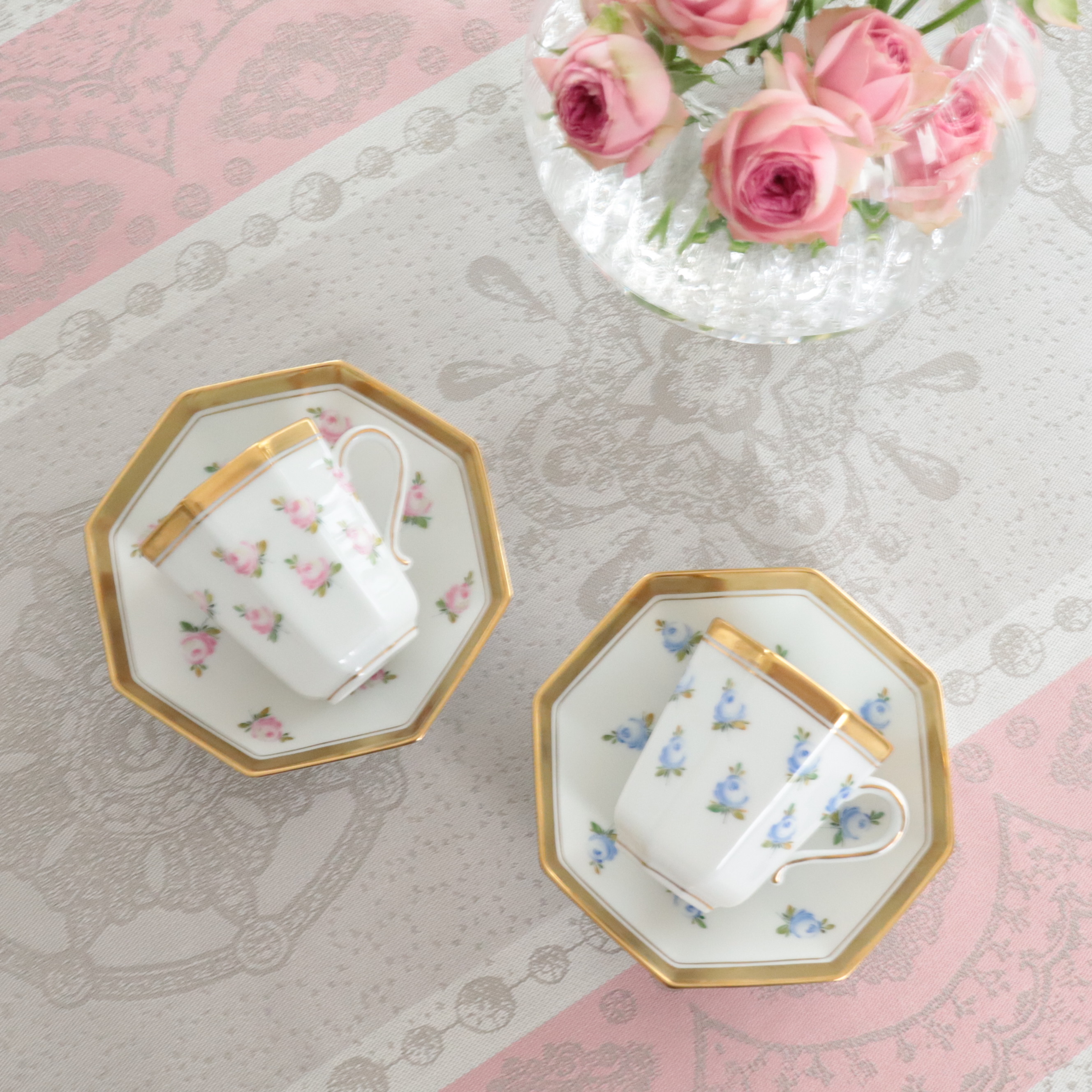 オシャレ ［新品］ヘレンド [ 朝露の小薔薇] ティーカップ\u0026
