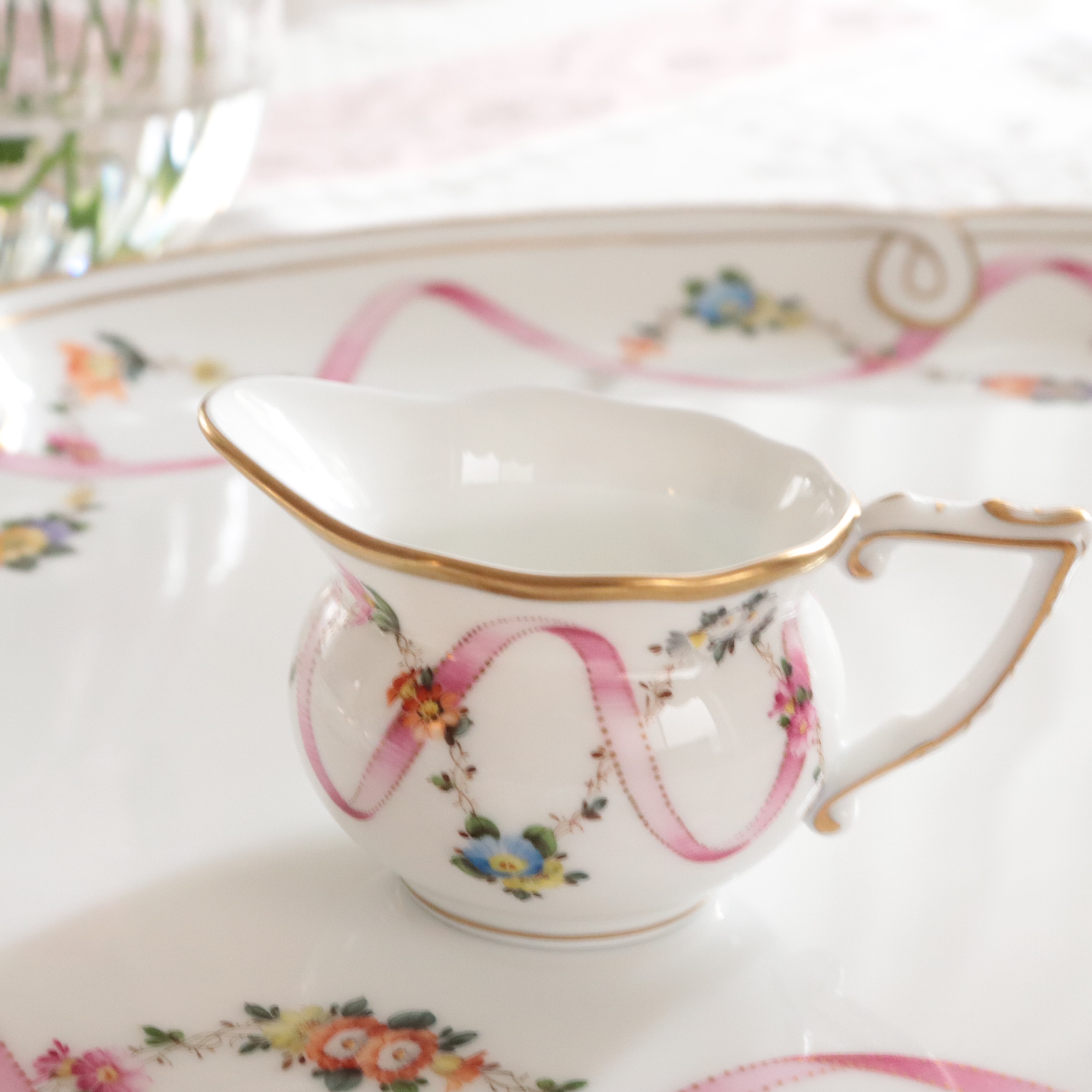 ヘレンド　フラワーリボンピンク　 FLR-X2 20645-0-00  クリーマー 約70ml (*クリーマーのみのご案内です。他の商品は別売です。）