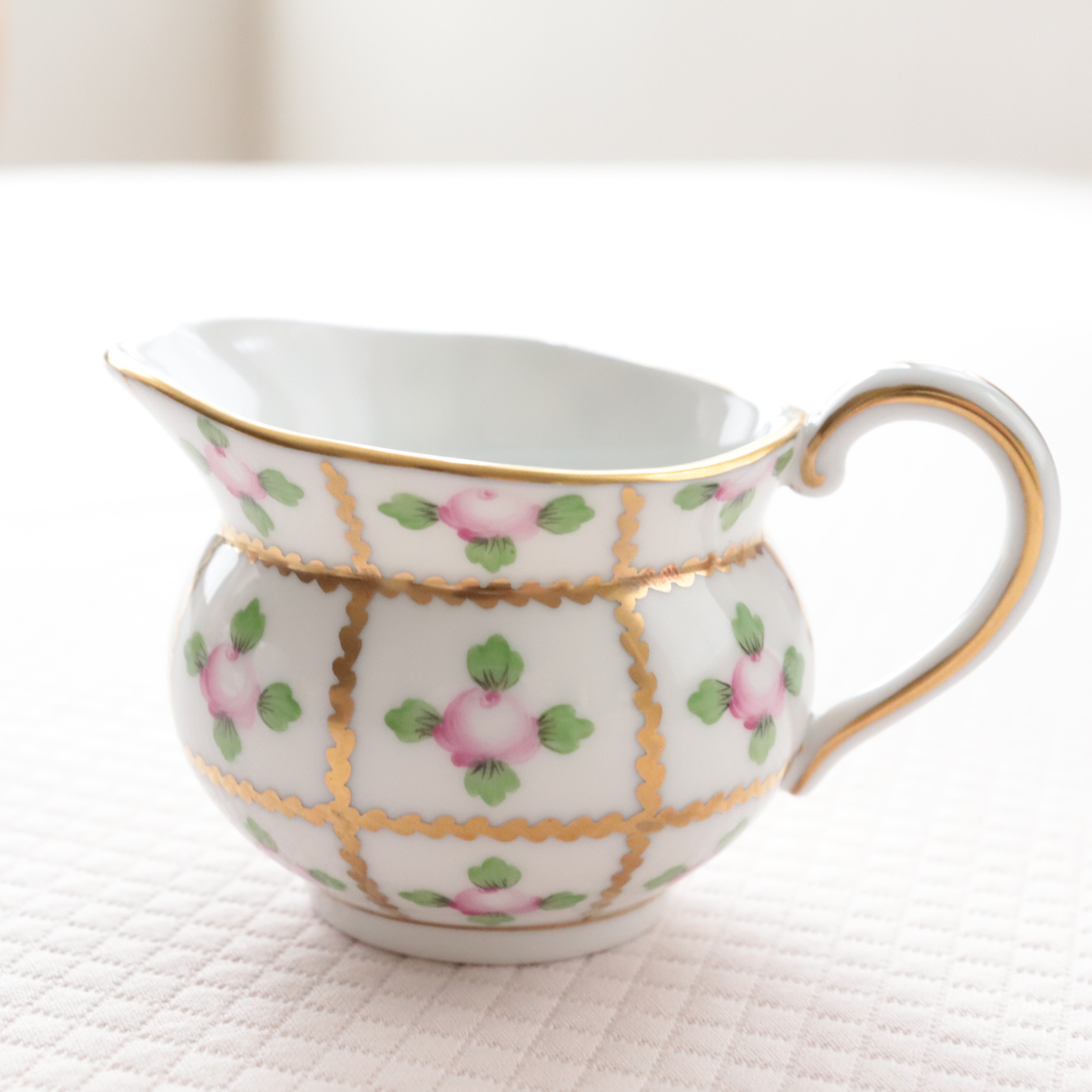 Herend ヘレンド セーブル風小薔薇金彩　クリーマー 50ml