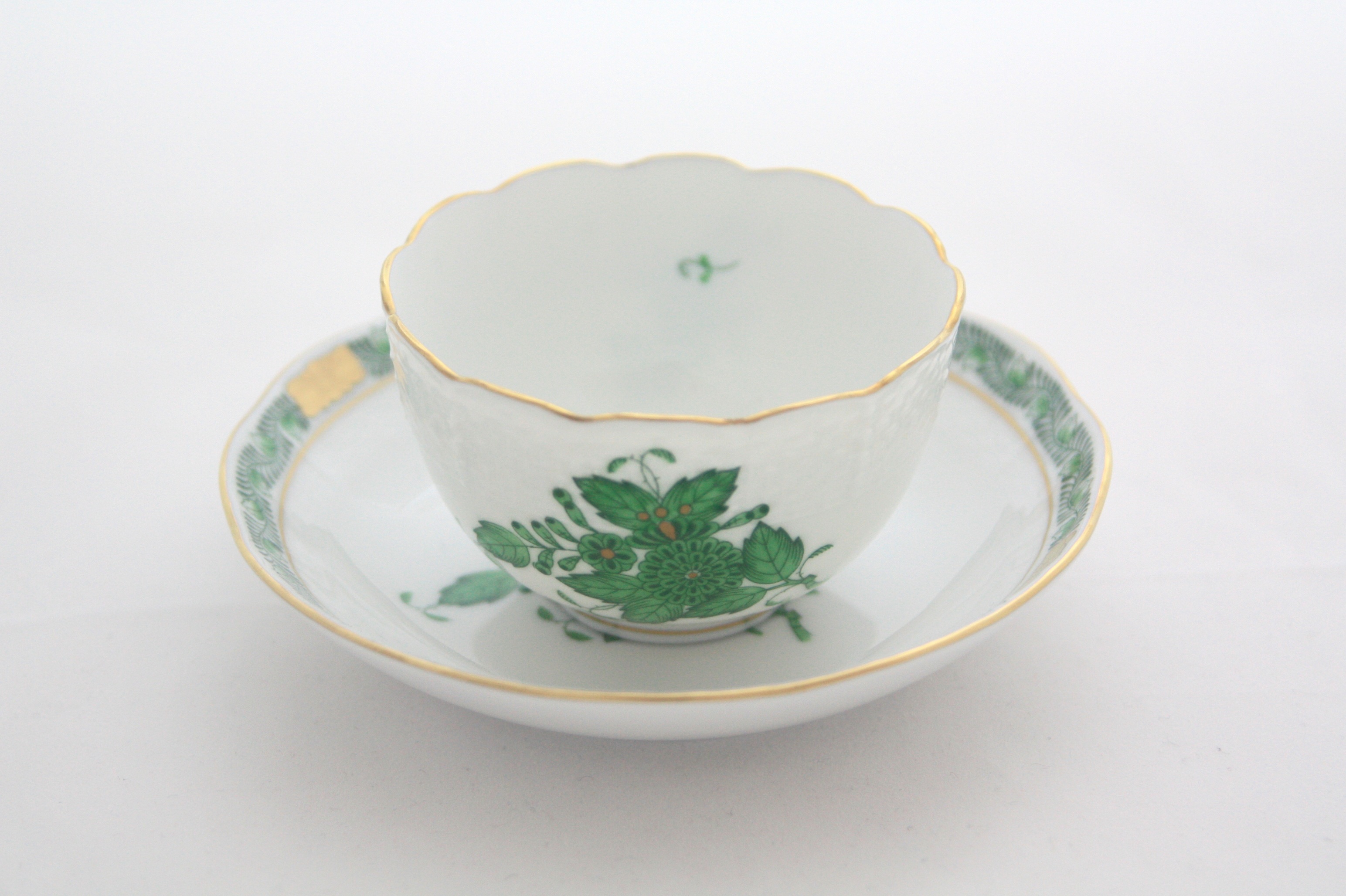 待望の再入荷! ヘレンドHEREND(アピシウスのハーブ)カップ\u0026