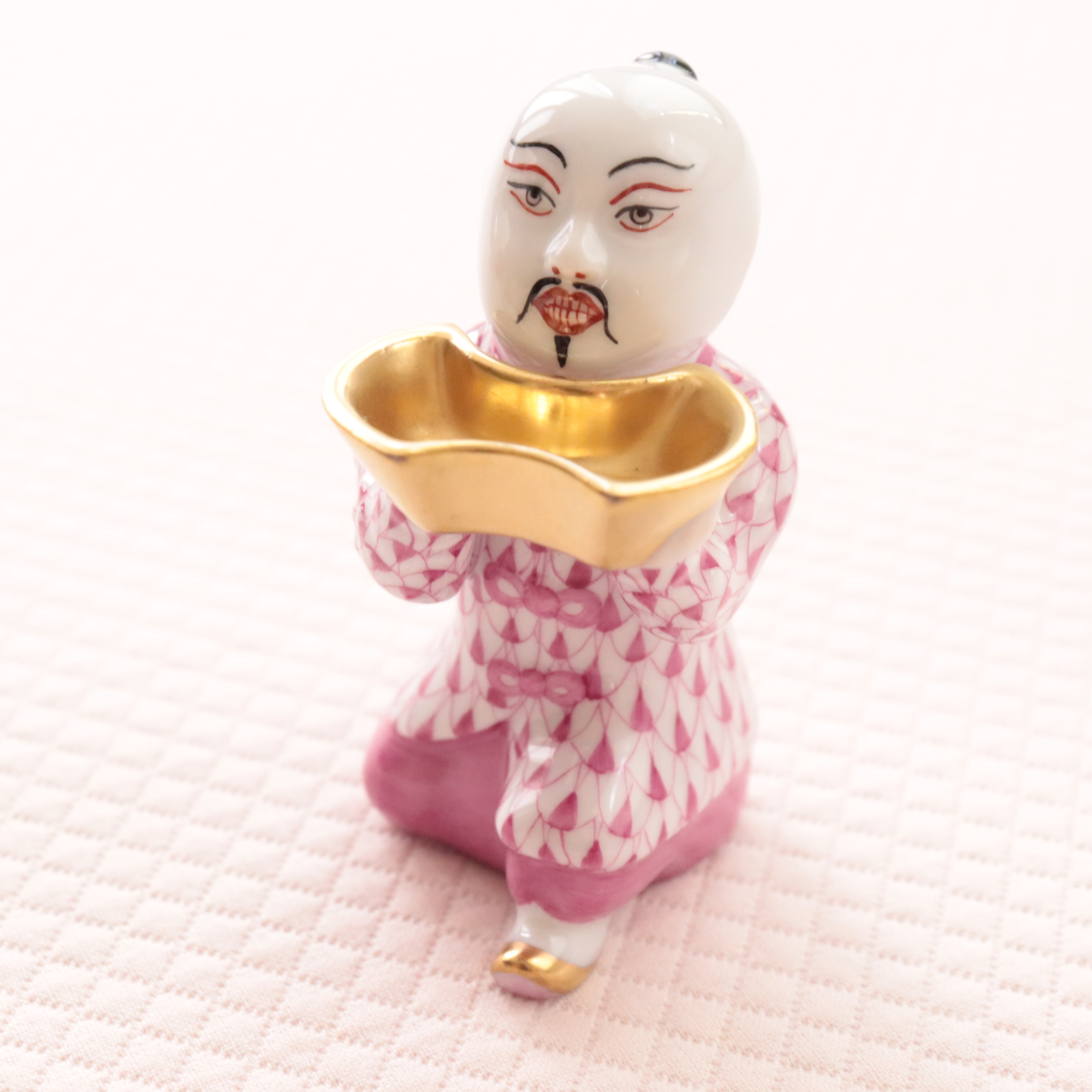 ☆お取り寄せ☆お届けまで６ヶ月前後☆あわてんぼうのマンダリン お給仕おじさん　ピンク　（＊ピンク１体のご案内です。）