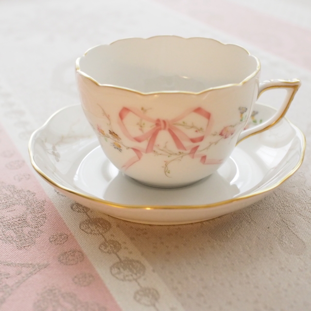 再入荷　☆Herend☆ ヘレンド エデン桜ピンク　シンプル　兼用カップ＆ソーサー