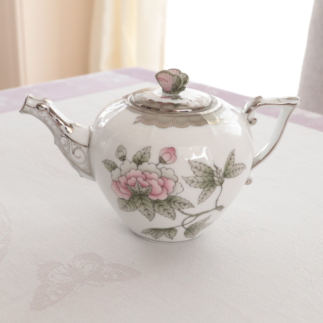 ☆レア☆　ヘレンド　VBO-X1-PT ヴィクトリアプラチナ　ミニミニポット　バタフライトップ