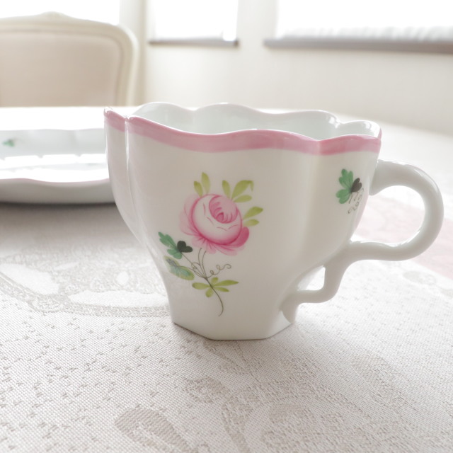 希少 ヘレンド ウィーンの薔薇 サンドイッチプレート 取っ手付皿