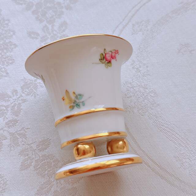 HERENDヘレンドミルフルール蓋付ミニベース花瓶フラワーベースレア貴重稀少新品 Herend ヘレンド ミルフルール 脚付ミニフラワーベース