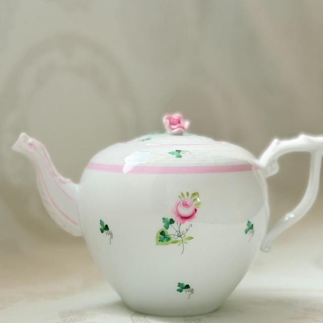 ☆Sold Out☆ Herend ヘレンド　ウィーンの薔薇ピンク　ティーポット　800ml