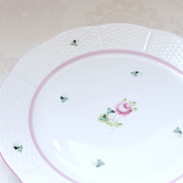 Herend ヘレンド ウィーンの薔薇ピンクシリーズ ディナープレート 25cm