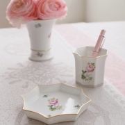 ウィーンの薔薇シンプルゴールド （VRHS）