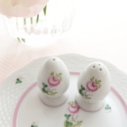 ☆再入荷☆Herend VRH-X4 ウィーンの薔薇ピンク ソルト＆ペッパー　セット (*ソルト＆ペッパーのみ。他の商品は別売です。）