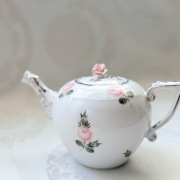 ☆再入荷☆　Herend ヘレンド　ウィーンの薔薇プラチナ　小花タイプ　ティーポット　約400ml
