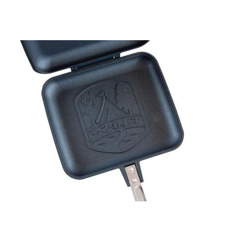 西村キャンプ場・最高に無駄なホットサンドメーカー TSSストア