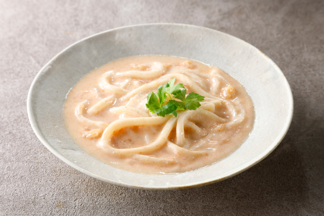 明太子クリームのおうどん(半生麺)8人前