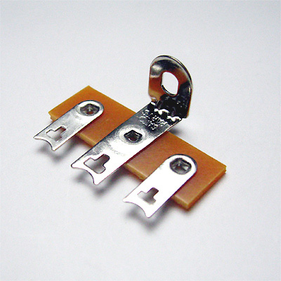 ラグ端子 L-590-1L2P