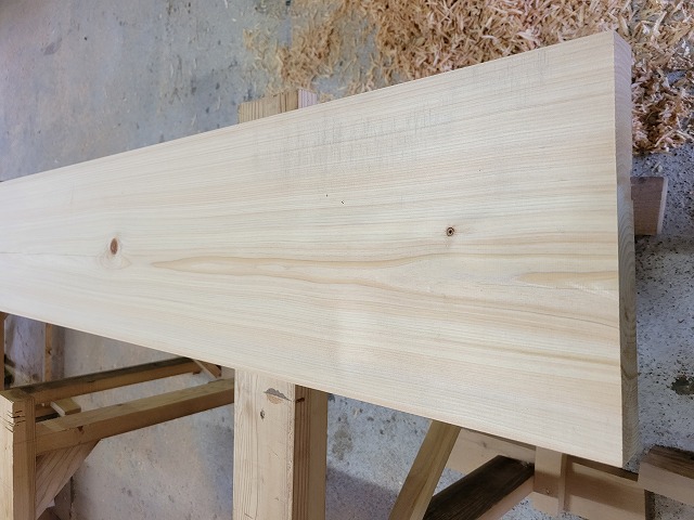 hinoki510 ヒノキ　節有　約1700×40×250ｍｍ