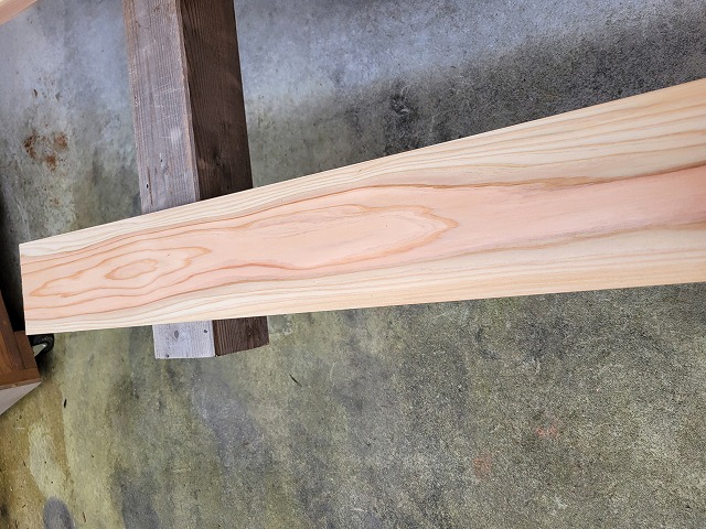 kw004 杉化粧枠材　無節　約1900×30×140ｍｍ