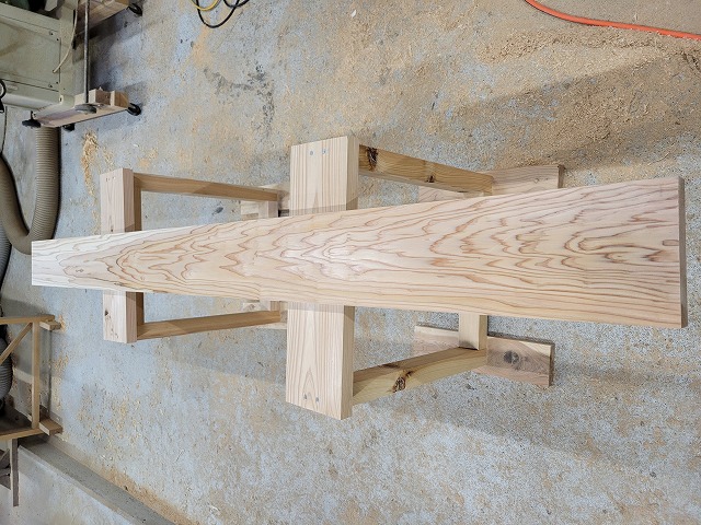 kw027 杉化粧枠材　無節　約2000×30×157ｍｍ