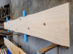 hinoki159 桧一枚板　両耳付き　節有　約4000×40×370～420～470ｍｍ