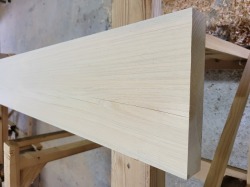 hinoki513 ヒノキ　無節　約1400×40×200ｍｍ