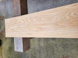 kw002 杉化粧枠材　無節　約1400×30×180ｍｍ