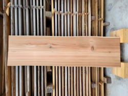 Ｍ1004　杉2枚接ぎ両耳付 2000×500～540×30ｍｍ