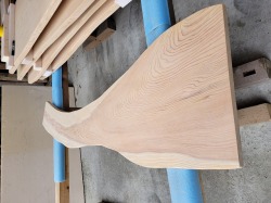 sc001 杉カウンター天板　約1900×30×260～350～550ｍｍ