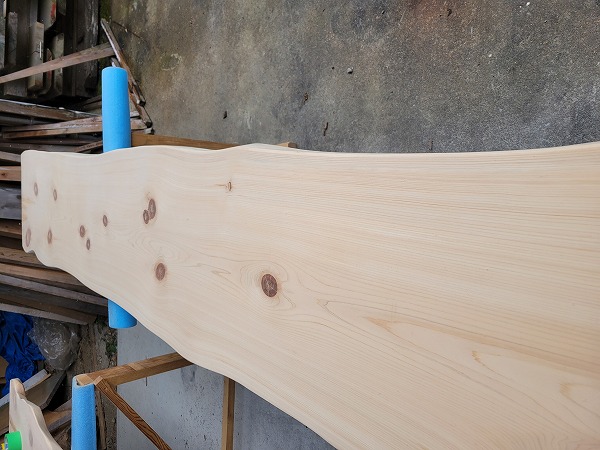 hinoki158 桧一枚板 両耳付き 節有 約4000×39×450～450～500mm