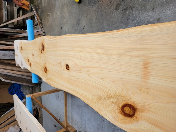 hinoki159 桧一枚板 両耳付き 節有 約4000×40×370～420～470mm