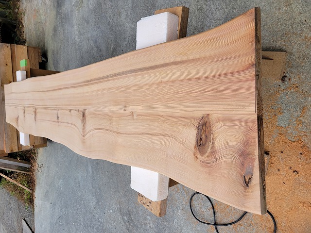 SG108 杉板2枚接ぎ 約2300×30×340～400mm