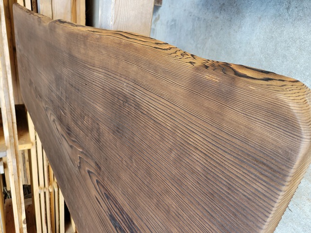 YS003 焼杉天板 天然杉一枚板 約2090×730～920×37mm
