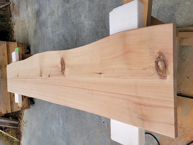SG109 杉板2枚接ぎ　約2000×30×330～360ｍｍ