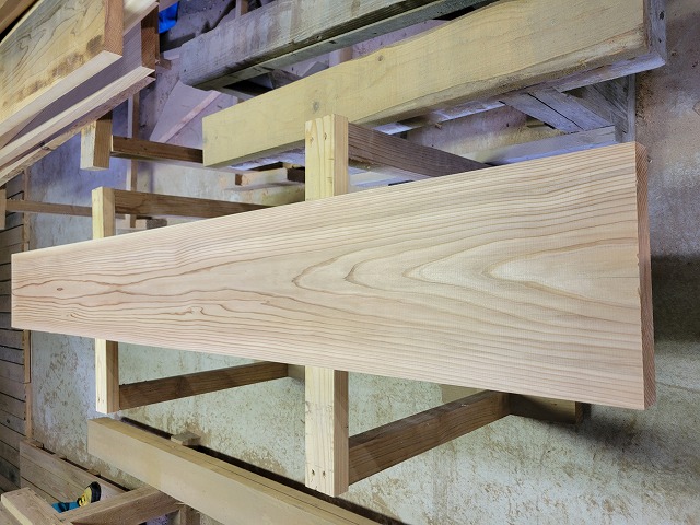 SG204 杉一枚板　約1900×40×245ｍｍ