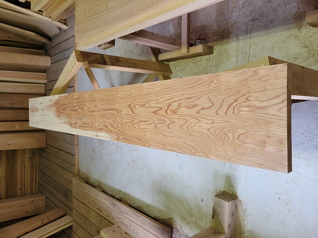 SG301 杉一枚板　約1950×25×225ｍｍ　天然熟成乾燥材　無節　耳なし　プレナー仕上げ