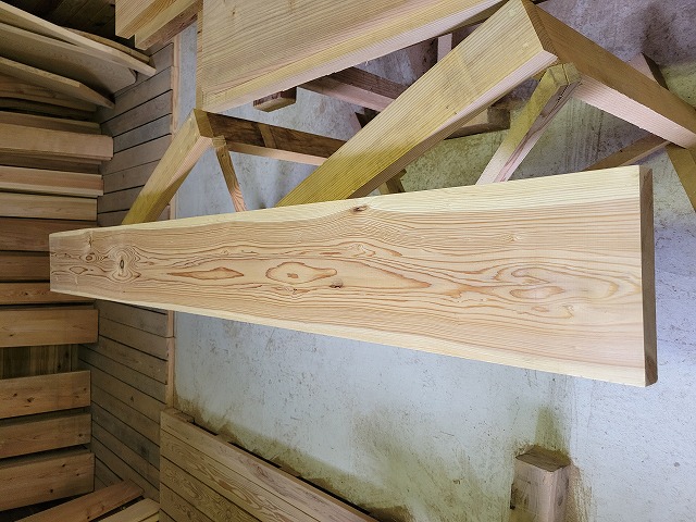 SG308 杉一枚板　約1850×39×215ｍｍ　天然熟成乾燥材　節あり　耳なし　プレナー仕上げ