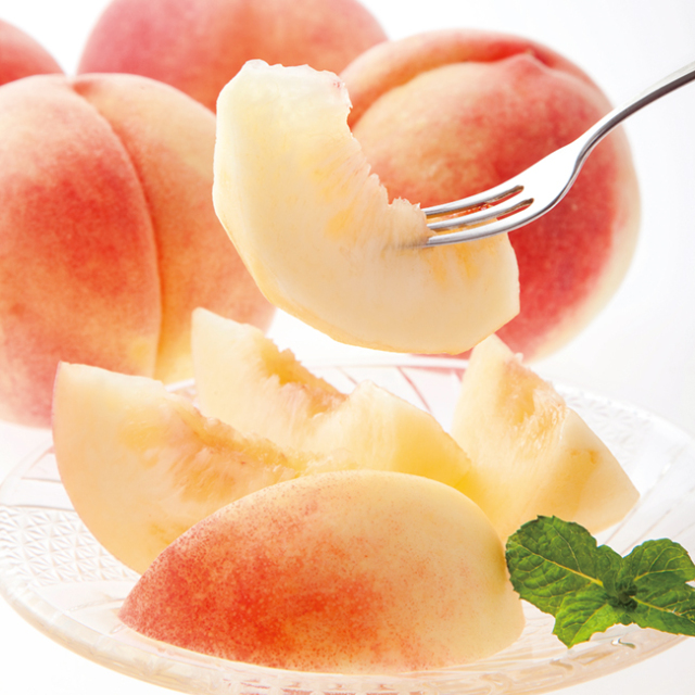 山梨の桃8玉 No 57 お中元おすすめ 消費税 8 据置き商品 通販ギフト生活 Jp