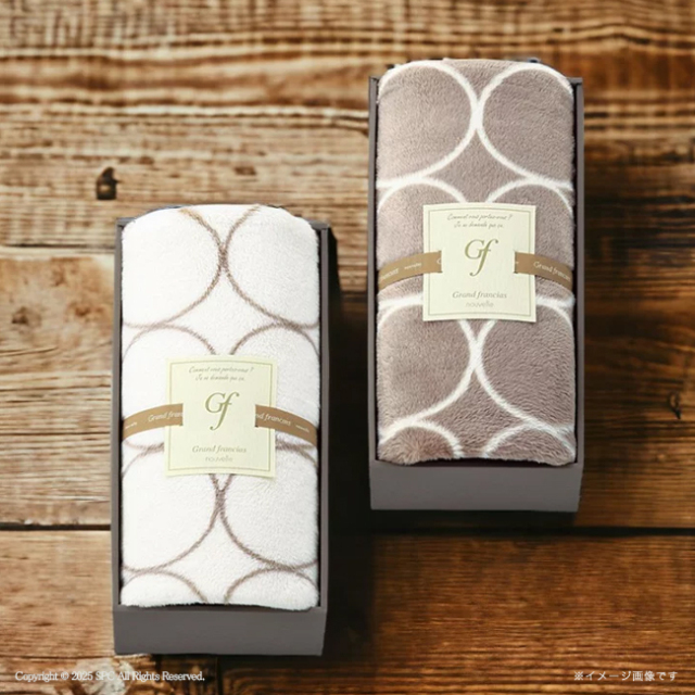 グランフランセヌーベル　ひざ掛け　No.30　（グレージュ）