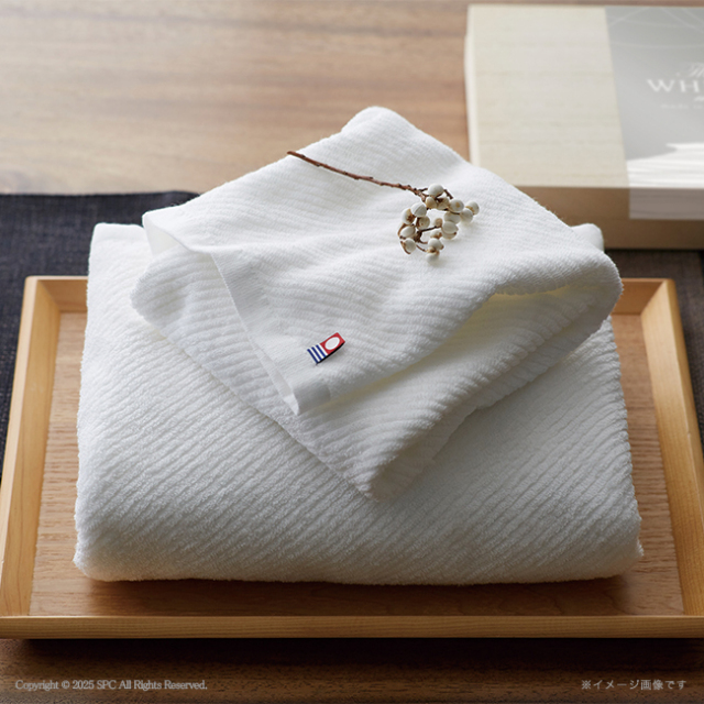 今治　The　WHITE　木箱入りスリムバスタオル　No.15