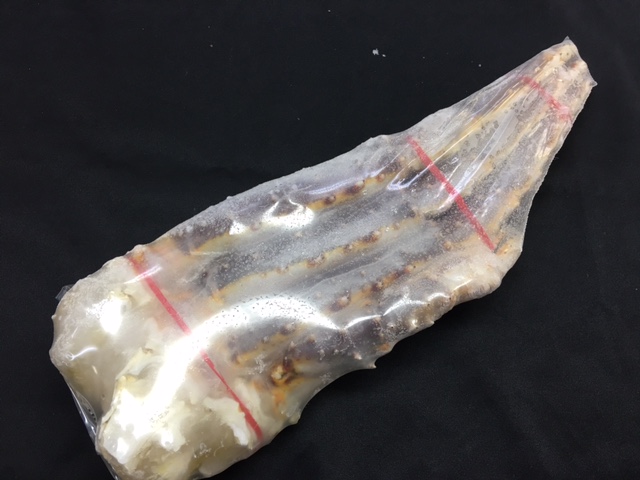 生冷本タラバ　１肩　800ｇ　たらば　ボイルか焼いて食べてください！　高級飲食店　ご家庭用　おすすめ