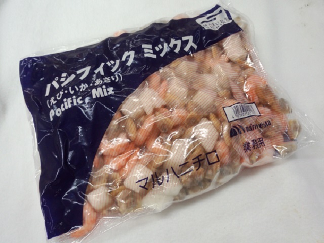 シーフードミックス　1ｋｇ入り　えび　いか　あさり　おすすめ商品です