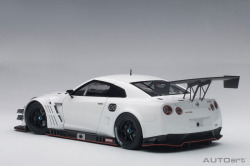 CAR-NEL NISSAN GT-R NISMO gt3 ホワイト999台限定 Nissan GT-R Nismo GT3 (White) | HLJ.com