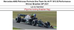 ◎予約品◎　Mercedes-AMG Petronas Formula One Team No.44 F1 W12 E Performance 　Winner Brazilian GP 2021  Lewis Hamilton  (Figurine holding Brazilian flag)