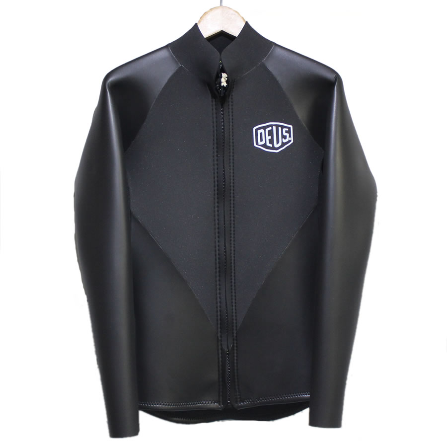 DEUSEXMACHINA,サファリ掲載,デウスエクスマキナ,DEUS,タッパー,ウェットスーツ