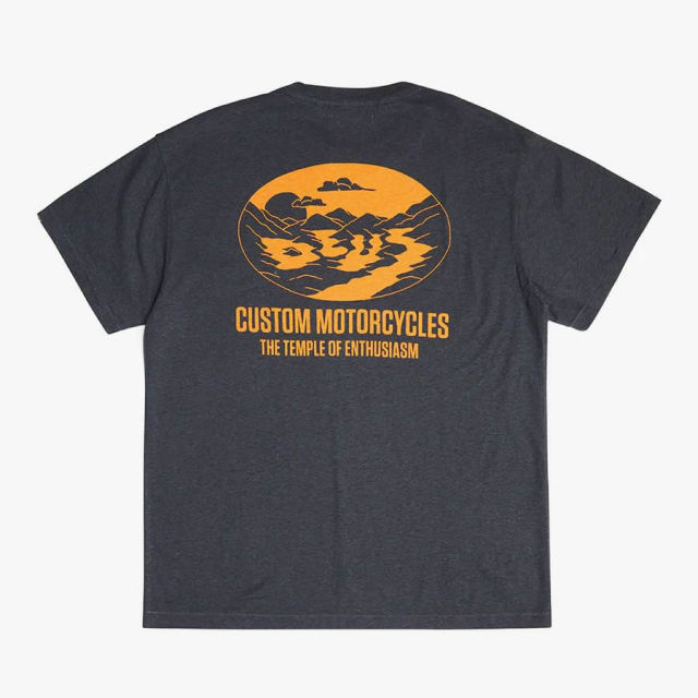 [DeusExMachina]♦ボックスFIT半袖Tシャツ DEUS]♧ボックスフィット/半袖Tシャツ (Deus Ex Machina/Tシャツ