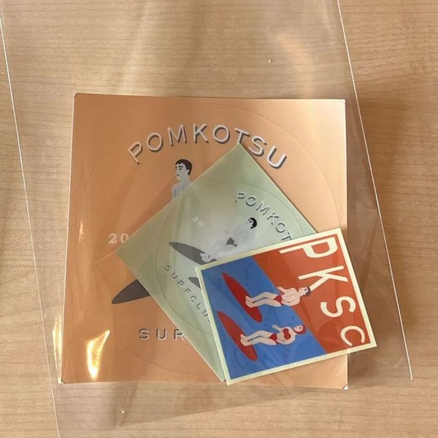 POMKOTSU SURF CLUB(ポンコツサーフクラブ)/ ステッカー / PKSC