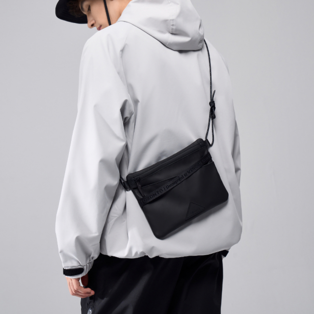 VENQUE,ヴェンク,サコッシュ,ベンク